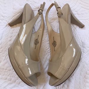 Tan Nine West Heels
